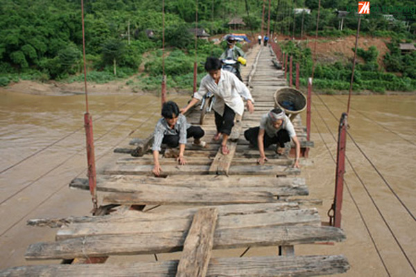 Quảng[-]Nam:[-]Xây[-]mới[-]và[-]sửa[-]chữa[-]trên[-]70[-]cầu[-]treo[-]dân[-]sinh[-]trước[-]mùa[-]mưa[-]lũ[-]-[-]Ảnh[-]minh[-]họa:[-]TL[-]-cpeco.vn